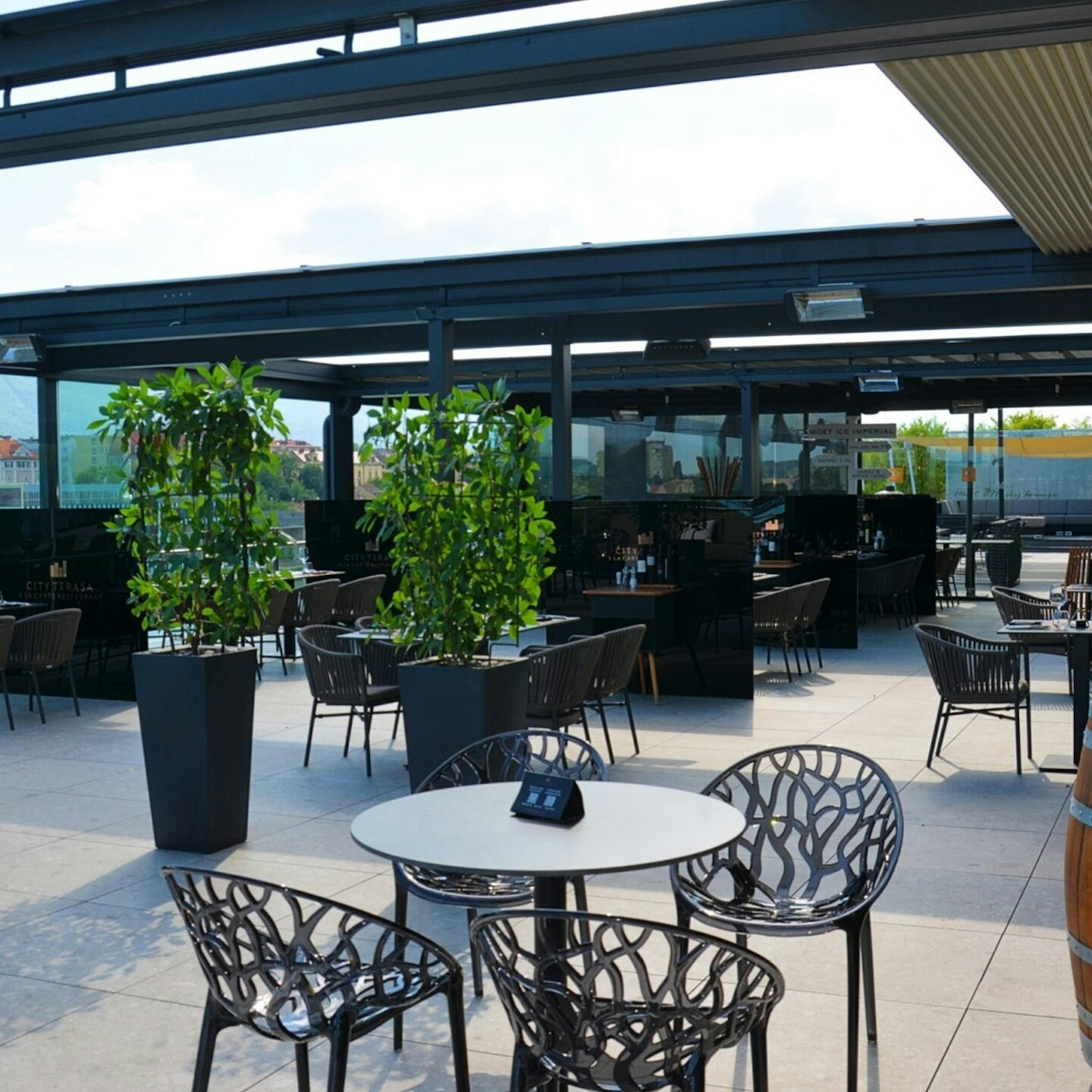 KAVARNA CITY TERASA IN SKY LOUNGE